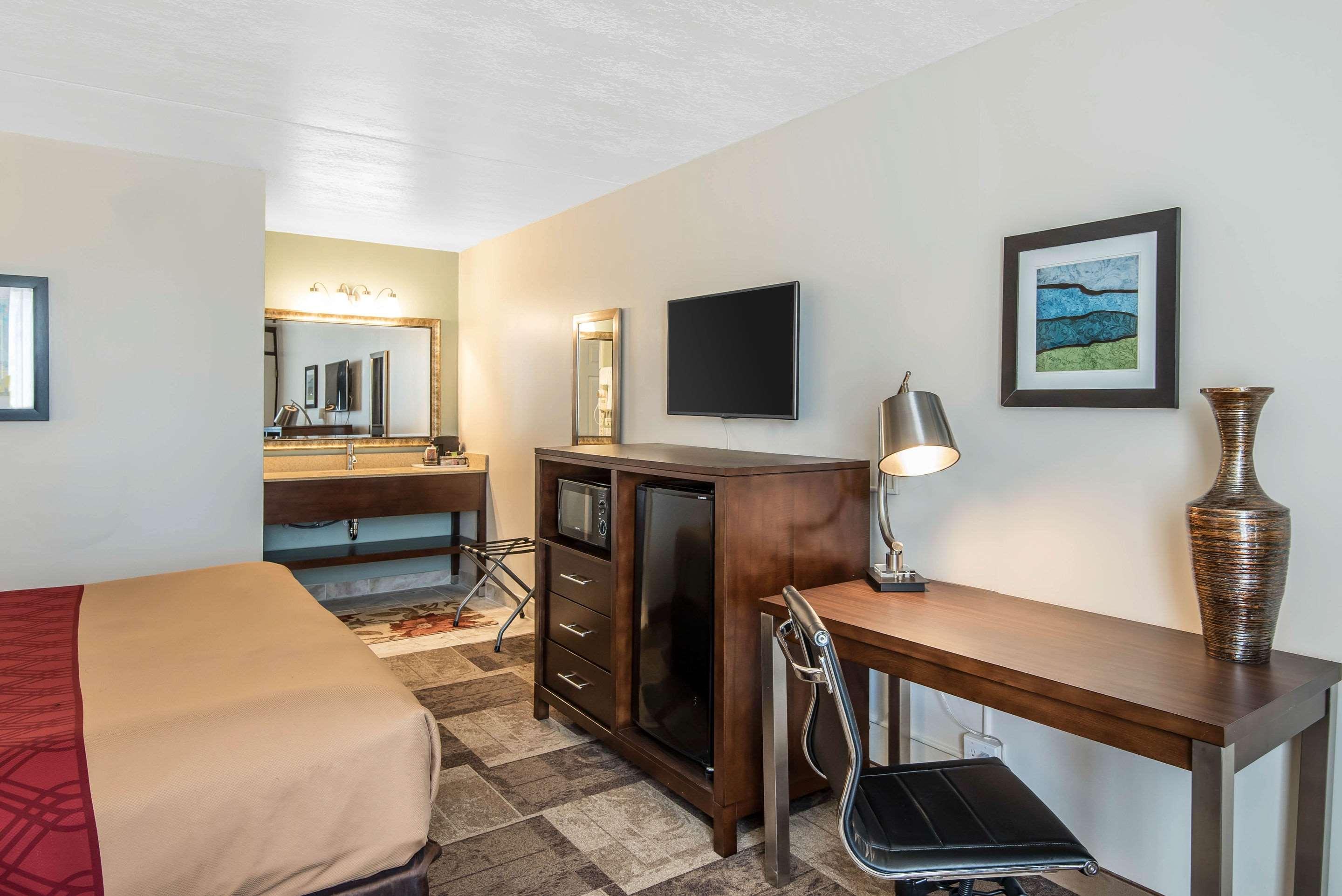 Econo Lodge Oak Grove-Blue Springs Ngoại thất bức ảnh