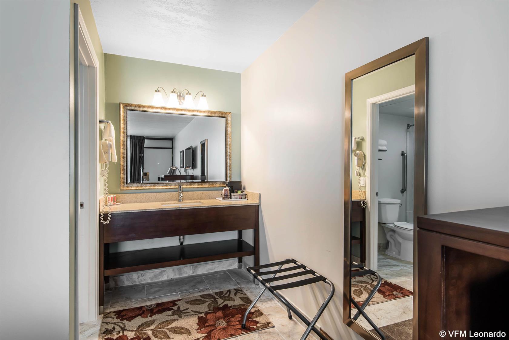 Econo Lodge Oak Grove-Blue Springs Ngoại thất bức ảnh
