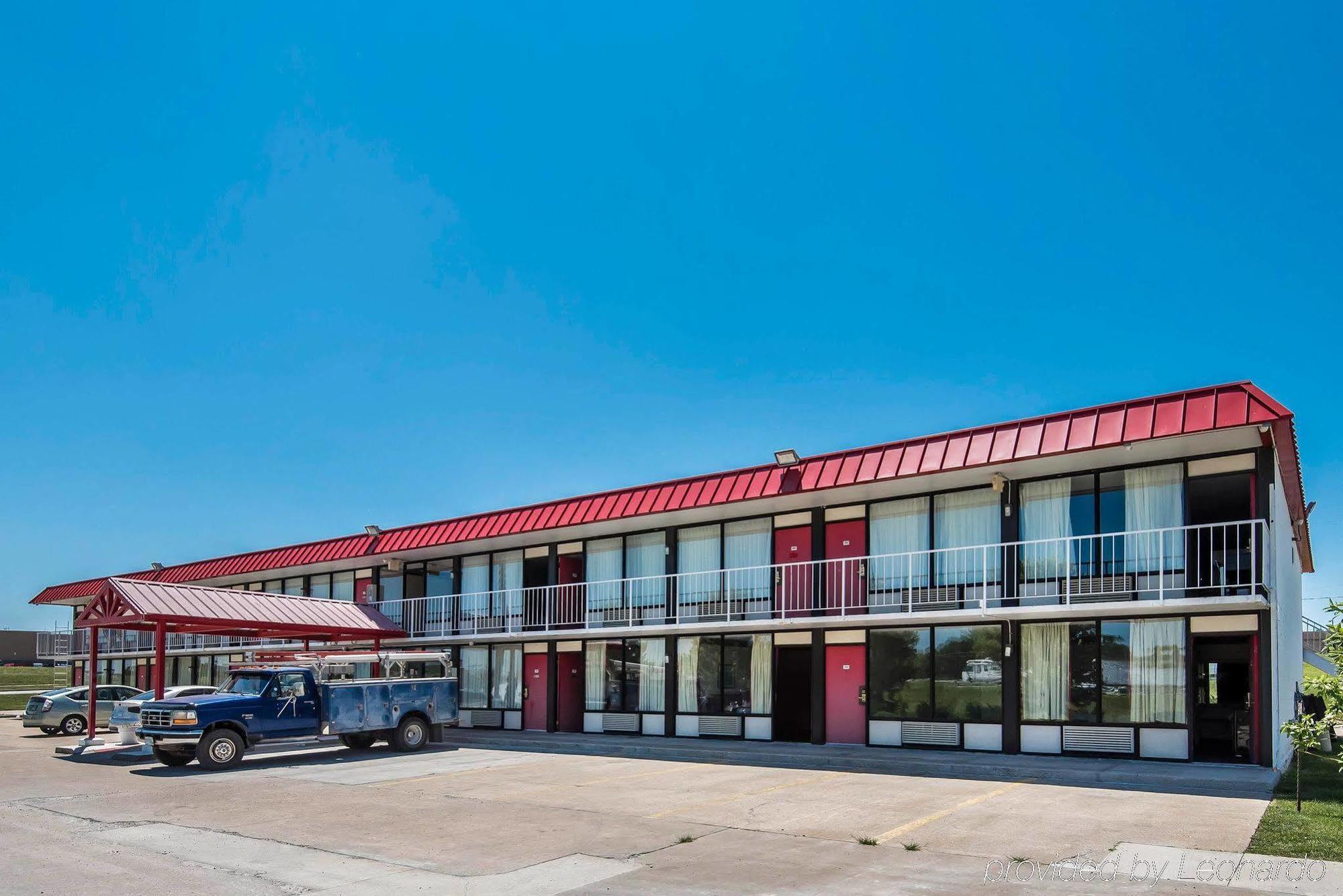 Econo Lodge Oak Grove-Blue Springs Ngoại thất bức ảnh